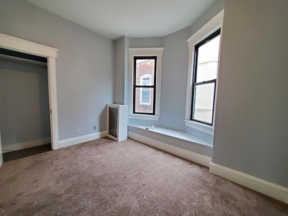 2nd image of 187 Lincoln Ave #1