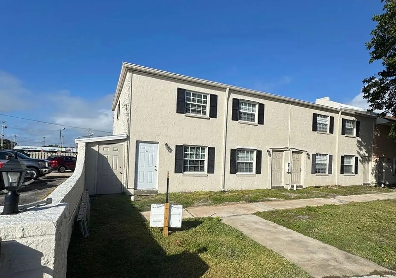 Bright 2-Bed Townhome with Pool, In-Unit Laundry, and Central A/C 55 Needle Blvd, Merritt Island — Photo 1
