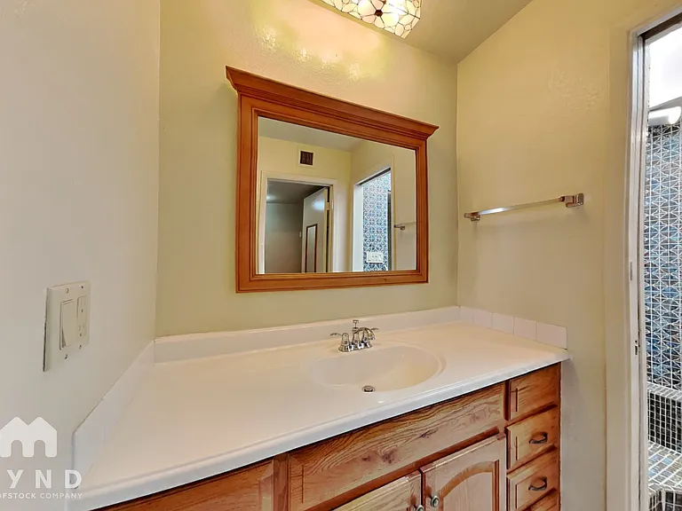 5100 N Miller Rd #23 — Photo 14