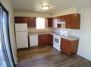 2109 Louis Cir #B, Jefferson City, MO 65101