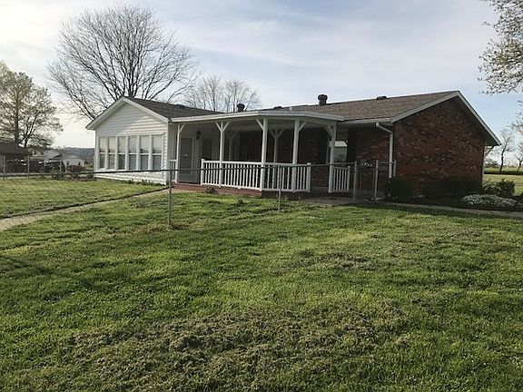 5th image of 431 Greenwood Dr