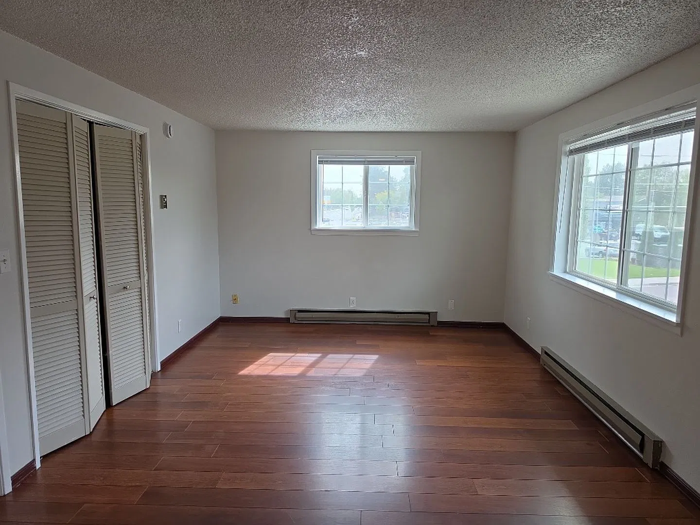 206 W. Boise Ave. — Photo 3