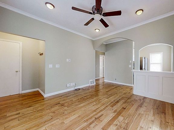 5th image of 6031 Woolworth Ave