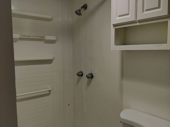 4th image of 2520 N Andrews Ave #102
