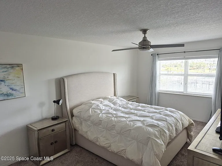 8921 Lake Dr #304 — Photo 21