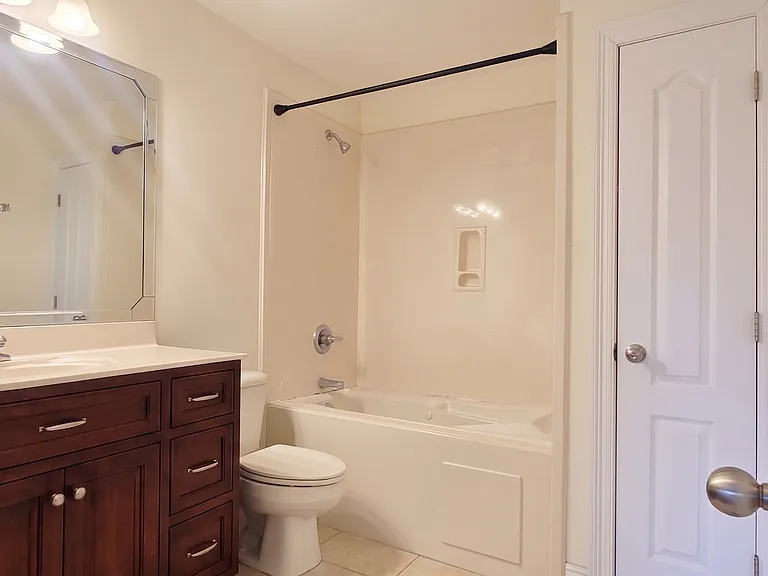 3457 Riverbend Cv — Photo 11