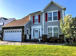 52 Lianne Dr, Rochester, NY 14626