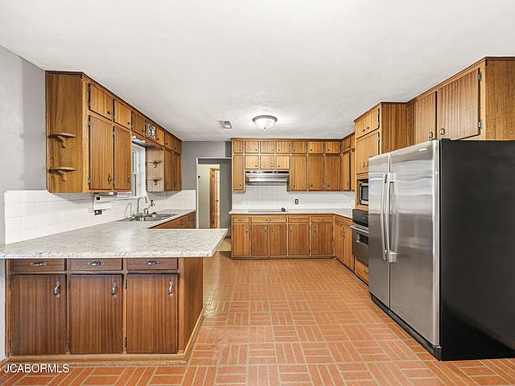 5th image of 2936 Rock Ridge Rd