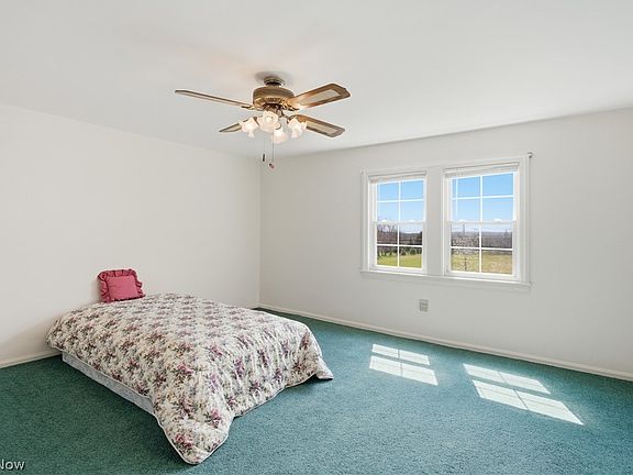 5th image of 13130 Kinsman Rd
