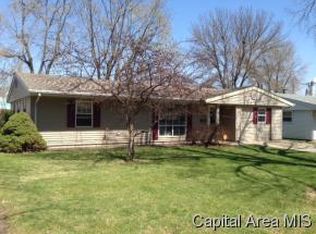 2421 E Devonshire Rd, Springfield, IL 62703