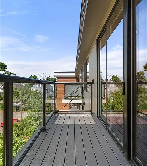 68 Los Angeles St #Penthouse 6 — Photo 16