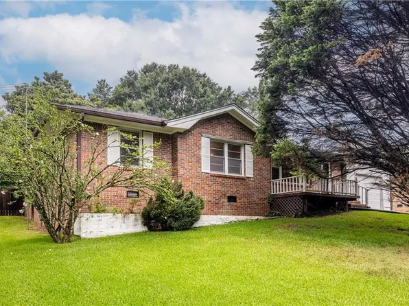 6493 Menlo Way, Rex, GA 30273