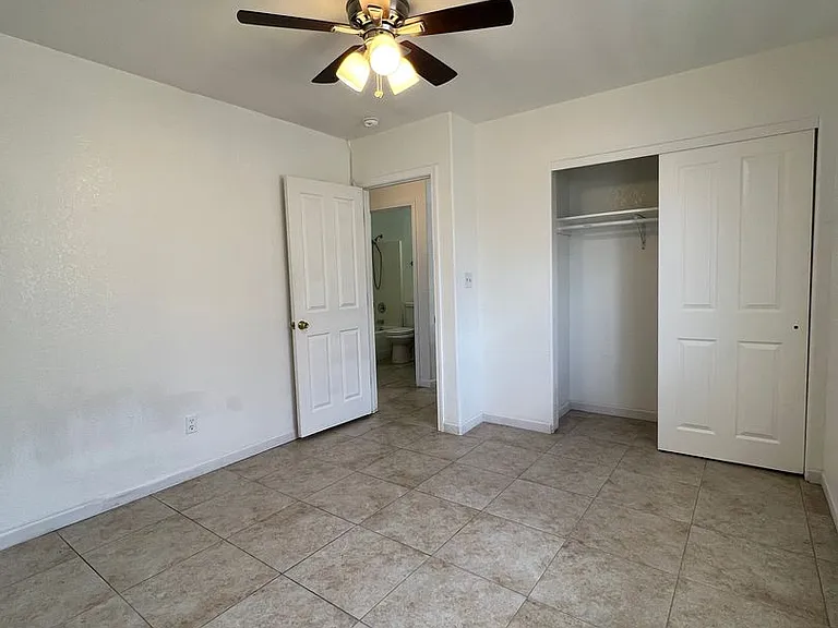 6128 N Viewpoint Dr — Photo 7