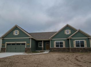 1663 Bristol Ridge Dr NW, Grand Rapids, MI 49544