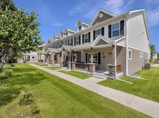 9175 Coneflower Dr UNIT 110, West Des Moines, IA 50266