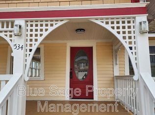 534 W 5th St, Port Angeles, WA 98362