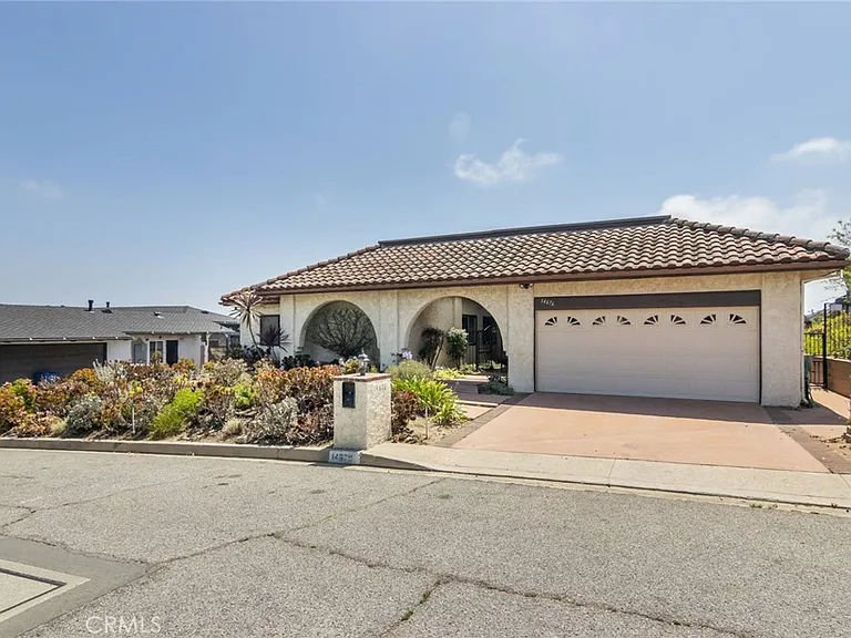 14676 Deervale Pl — Photo 2