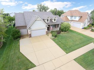 16704 W Huntington Dr, Lockport, IL 60441