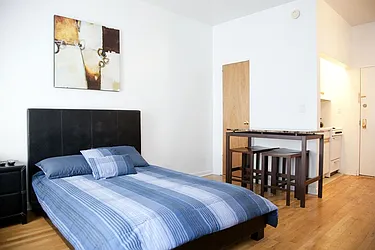 Rented by Eisenberg Exclusives