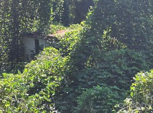 108 Campground Rd, Dallas, NC 28034