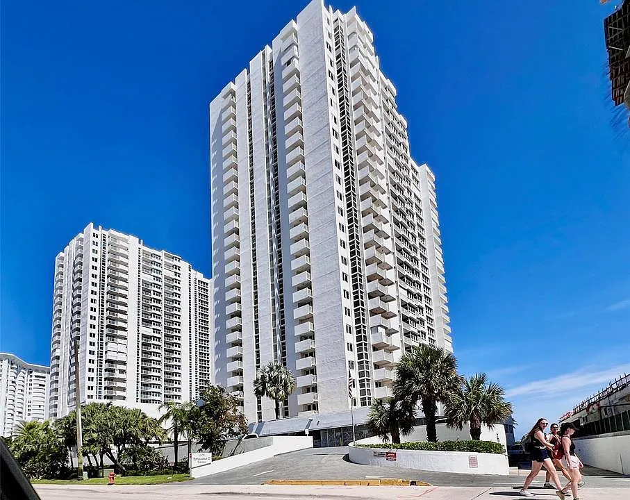 1370 S Ocean Blvd #603