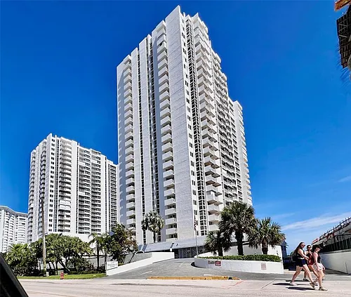 1370 S Ocean Blvd #603 Photo 1