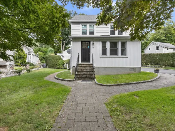 127 River Street, New Canaan, CT 06840