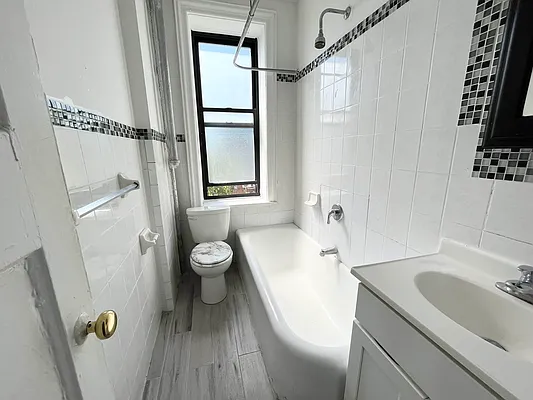 Rented by ERN Flats | media 12