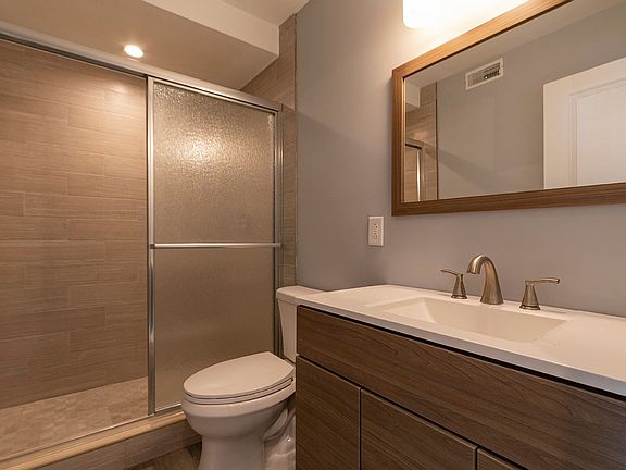 2nd image of 808 W Norris St #C