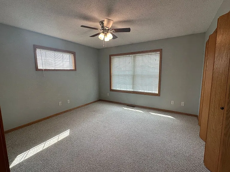 6194 S Pointe Dr SW — Photo 10