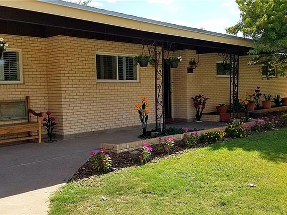 4th image of 4272 Canterbury Dr