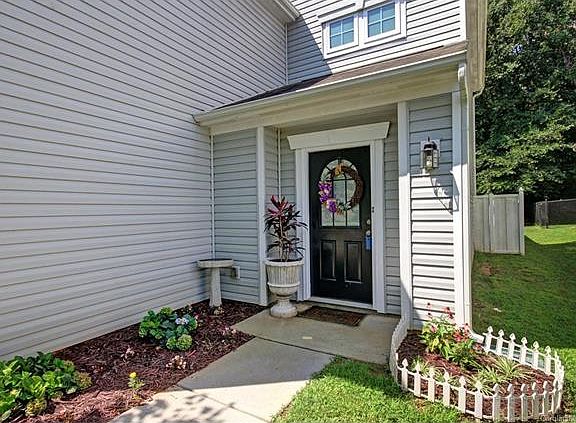 2nd image of 436 Mables Ct