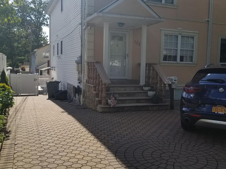 1st image of 172 Giffords Ln