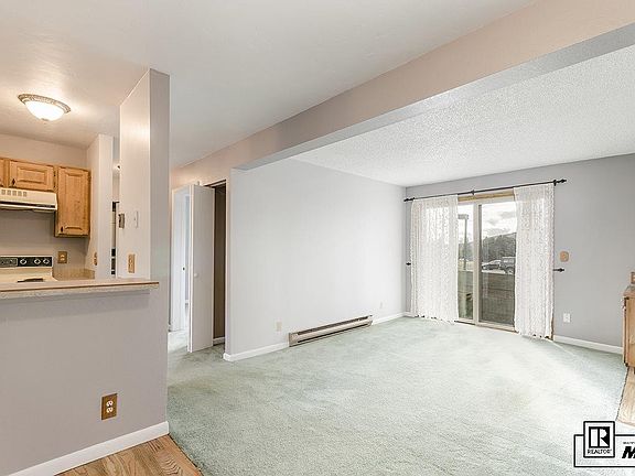 3rd image of 1555 Shadow Run Ct Suite 101