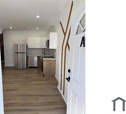 2nd image of 5007 W Stiles St #A
