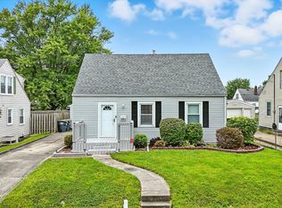 3021 Fairview St, Anderson, IN 46016