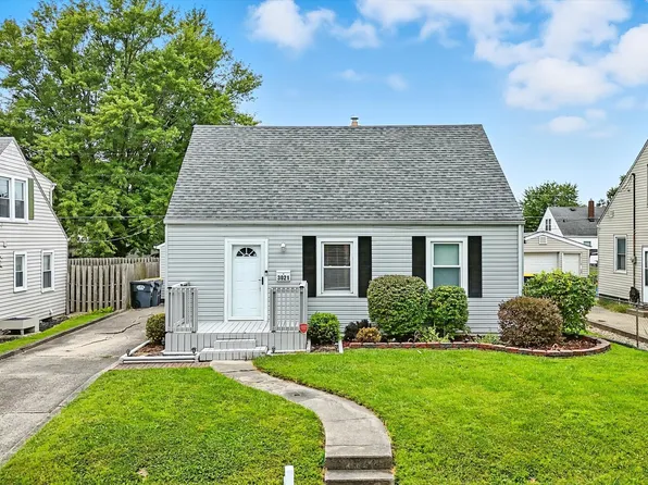 3021 Fairview St, Anderson, IN 46016