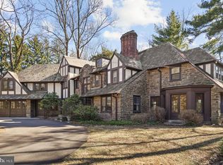 3335 Whitehall Dr, Willow Grove, PA 19090