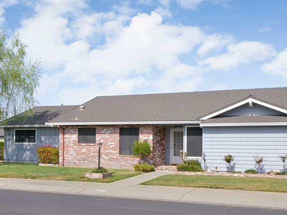 4th image of 741 Birchwood Dr