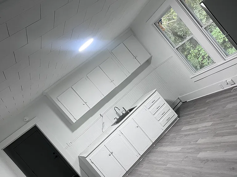 108 Palmer St — Photo 8