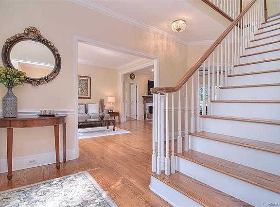 5th image of 5100 Old Plantation Ln
