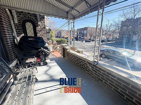 4th image of 79-17 32nd Ave APT 1D