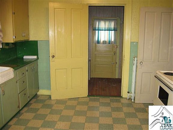 5th image of 1203 E Camp St
