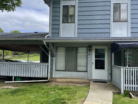 3rd image of 88 Woodway Dr