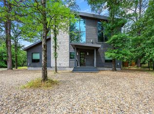 28 Lost Dogwood Trl, Broken Bow, OK 74728