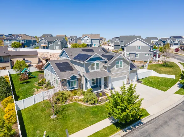 7598 S Scenic Maple Dr, West Jordan, UT 84081