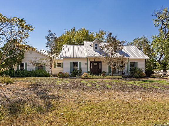 4th image of 257 Windwood Circle