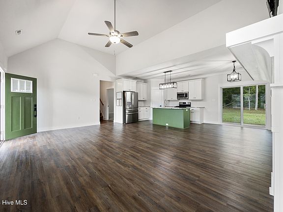 4th image of 106 Juniper Drive