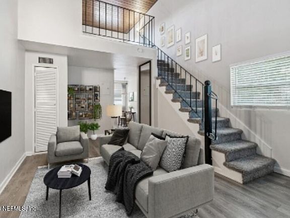 3rd image of 1606 King St #13-0