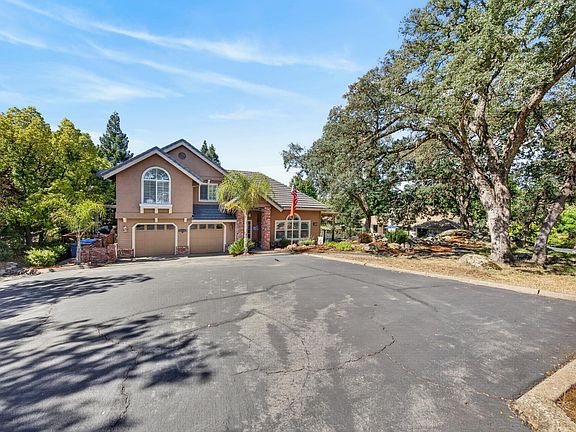 3rd image of 6814 Brisa Ln